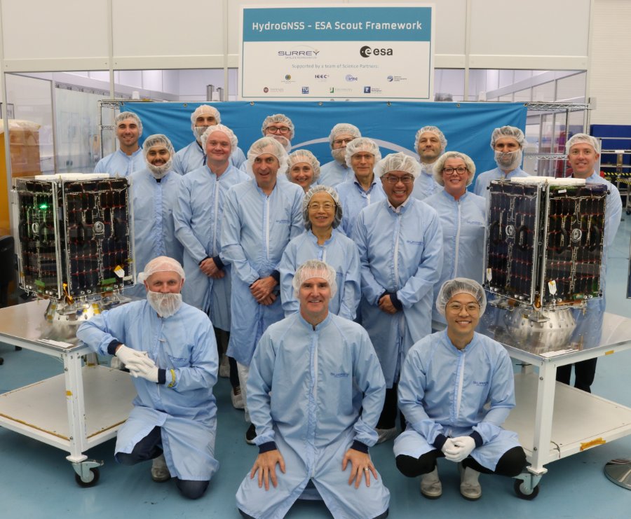 Celebrating HydroGNSS: Team Photo Marks a Major Milestone