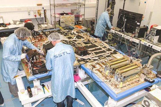 Assembly of Galileo FOC FM1 payload